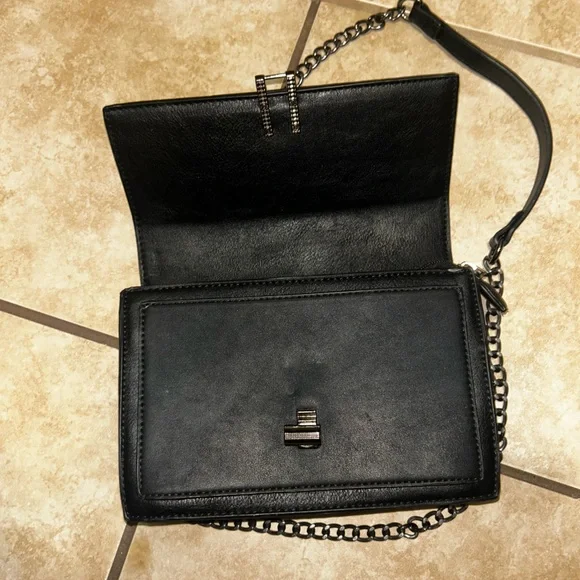 Luxury inspired crossbody bag - Picture 7 of 7